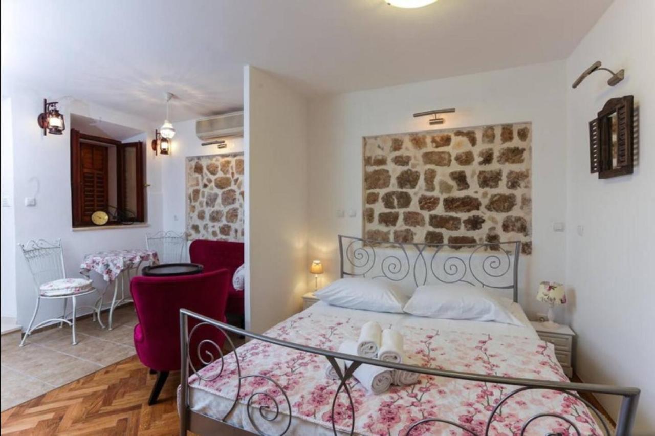 Figura Suites Ragusa Esterno foto